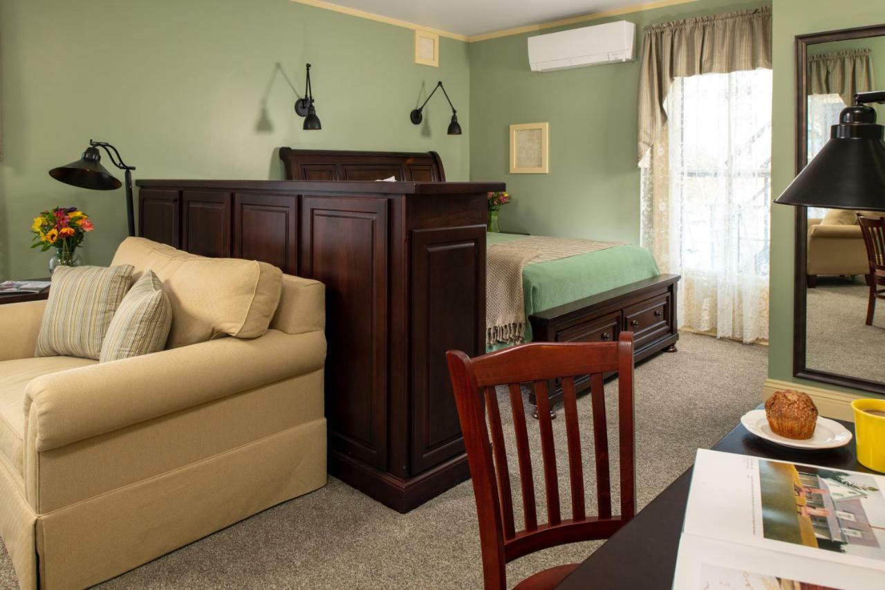 Bed and Breakfast Rockland Talbot House Экстерьер фото